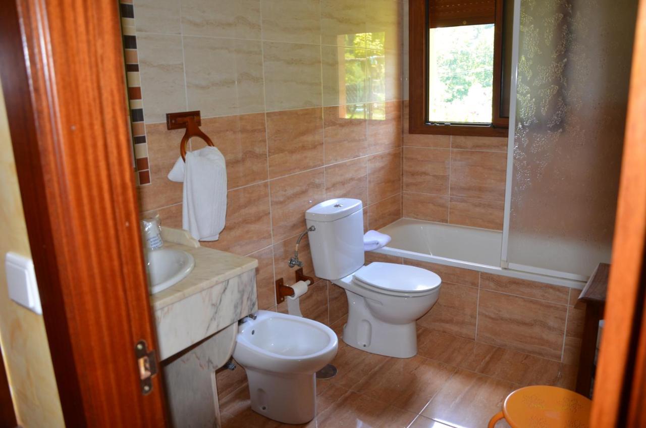 Hotel Arenas De Cabrales- Apartamentos エクステリア 写真